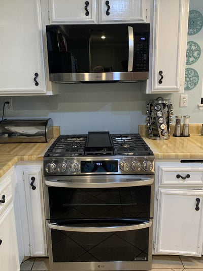 LG 30-inch Smart Gas Double Oven Range with Air Fry