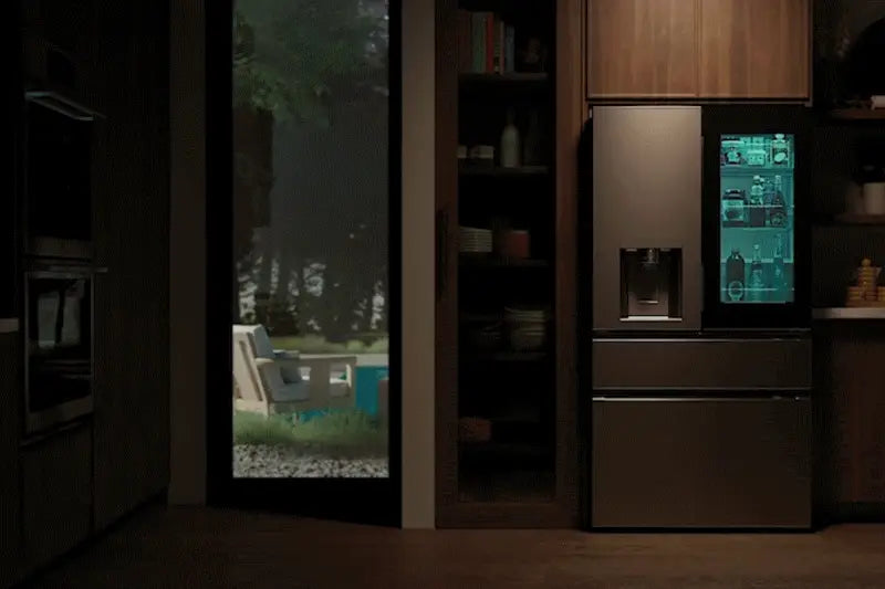 LG 29 cu ft MAX InstaView 4-Door Refrigerator with Full-Convert